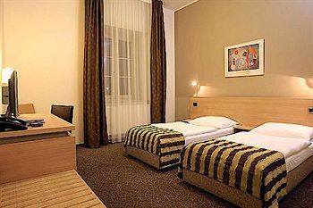 Fabhotel Polovictory Palace Джайпур Екстер'єр фото